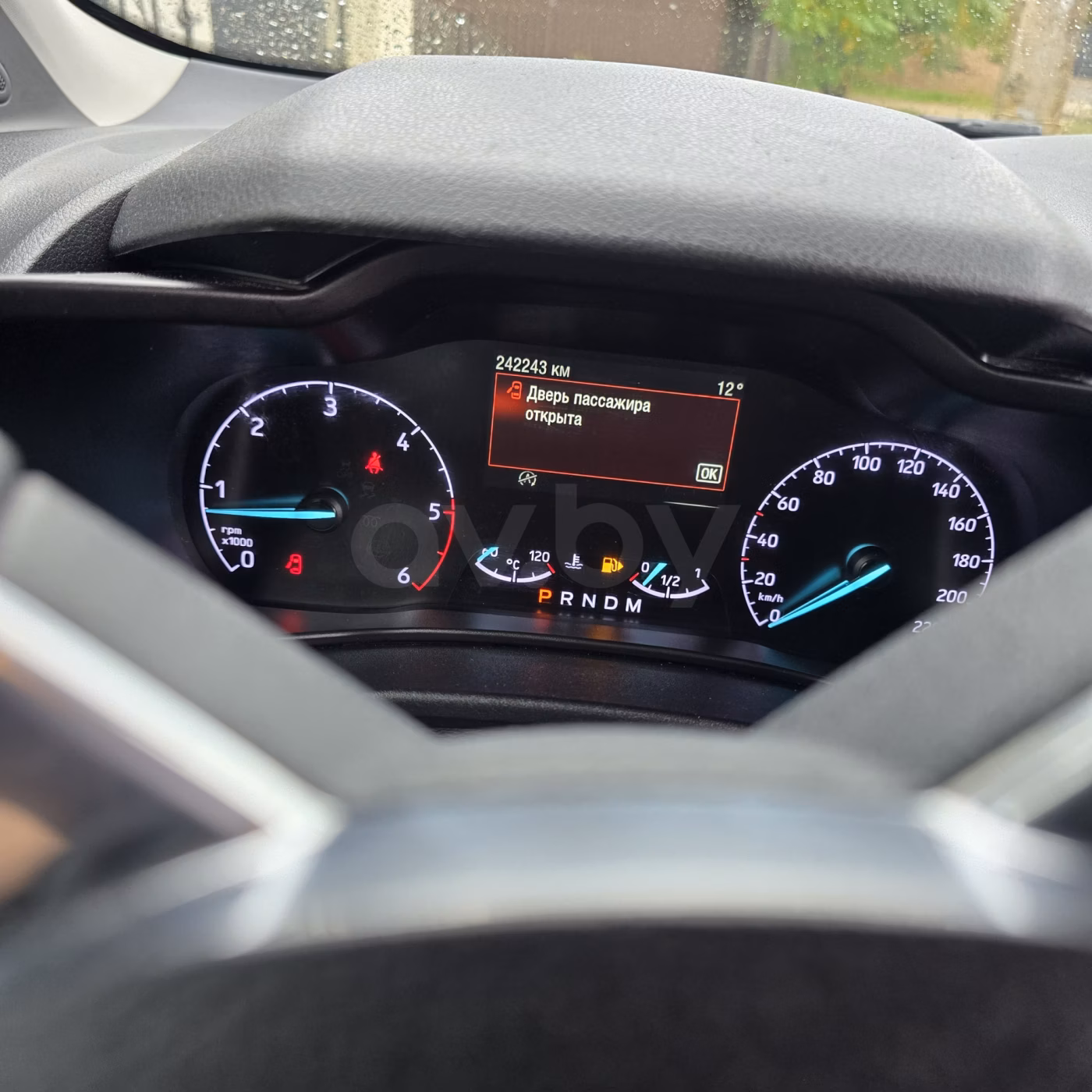Ford Tourneo Connect фото 5