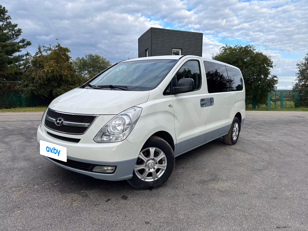 Hyundai H-1(Starex) фото 3