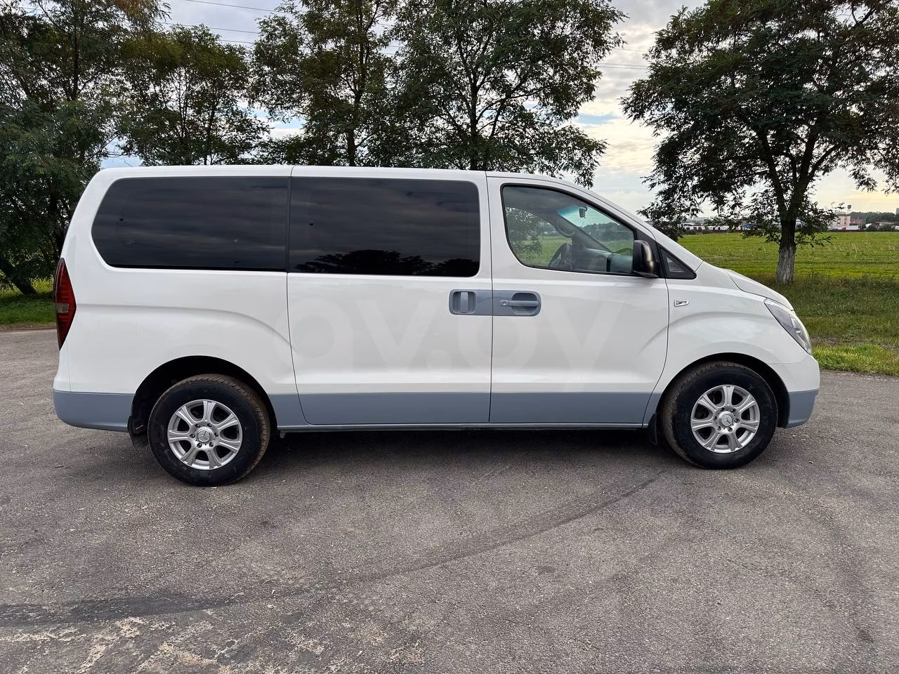 Hyundai H-1(Starex) фото 7