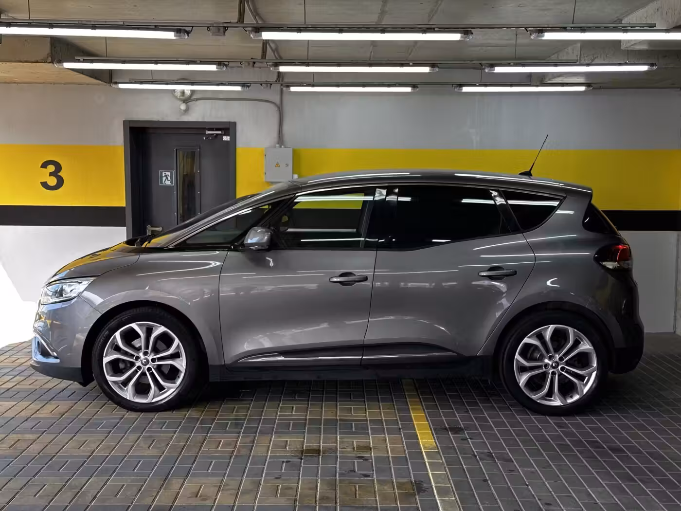 Renault Scenic фото 4