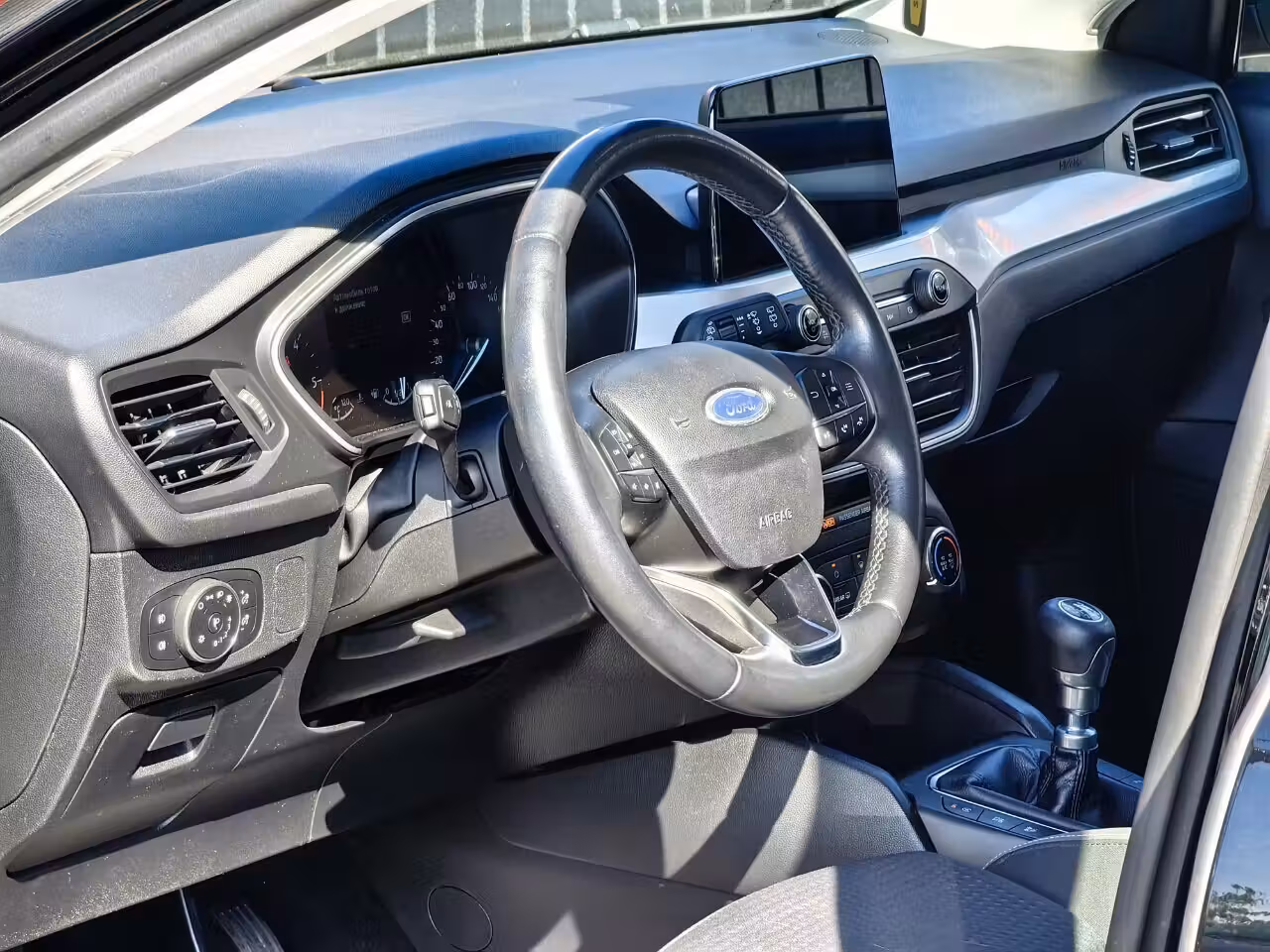 Ford Focus фото 14