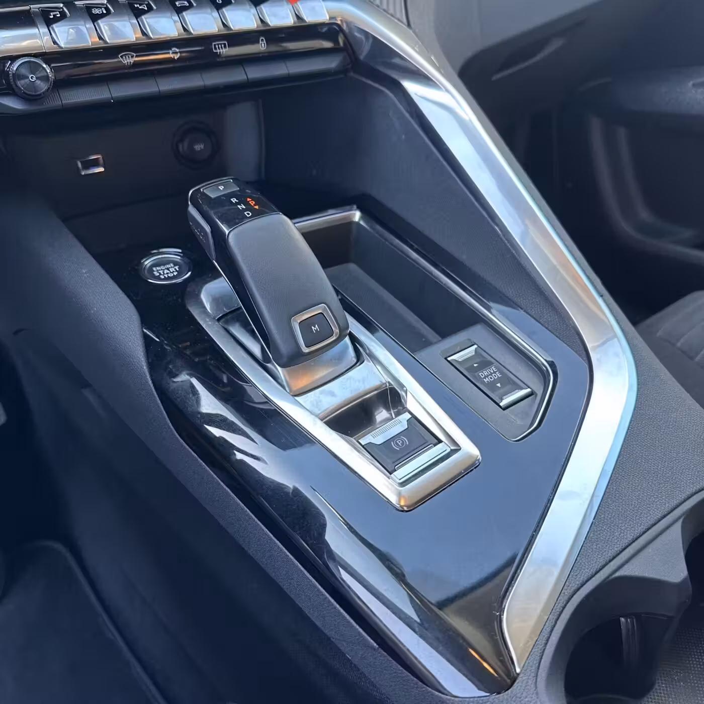 Peugeot 3008 фото 16