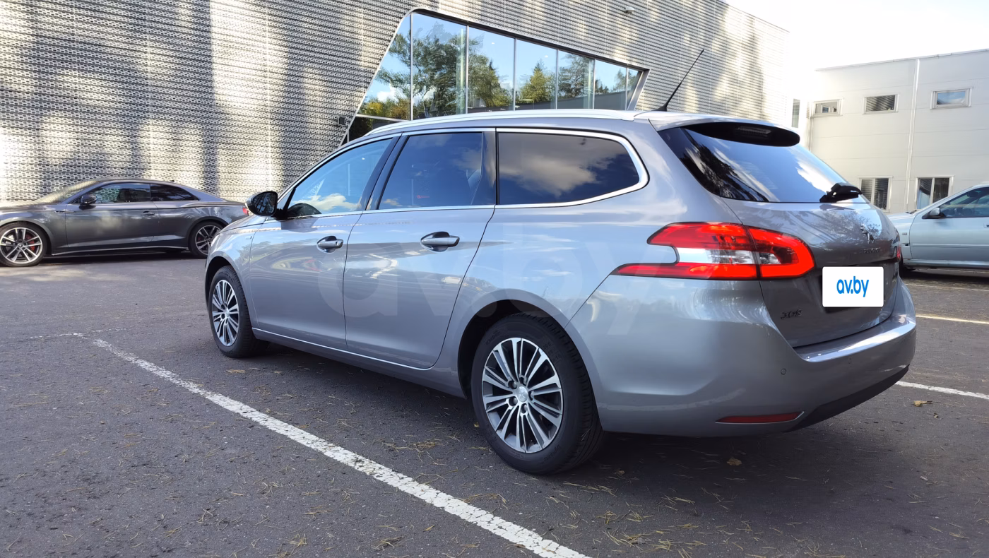 Peugeot 308 фото 4