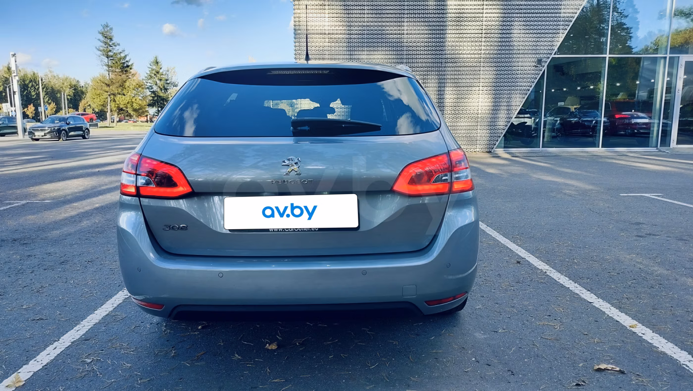 Peugeot 308 фото 6