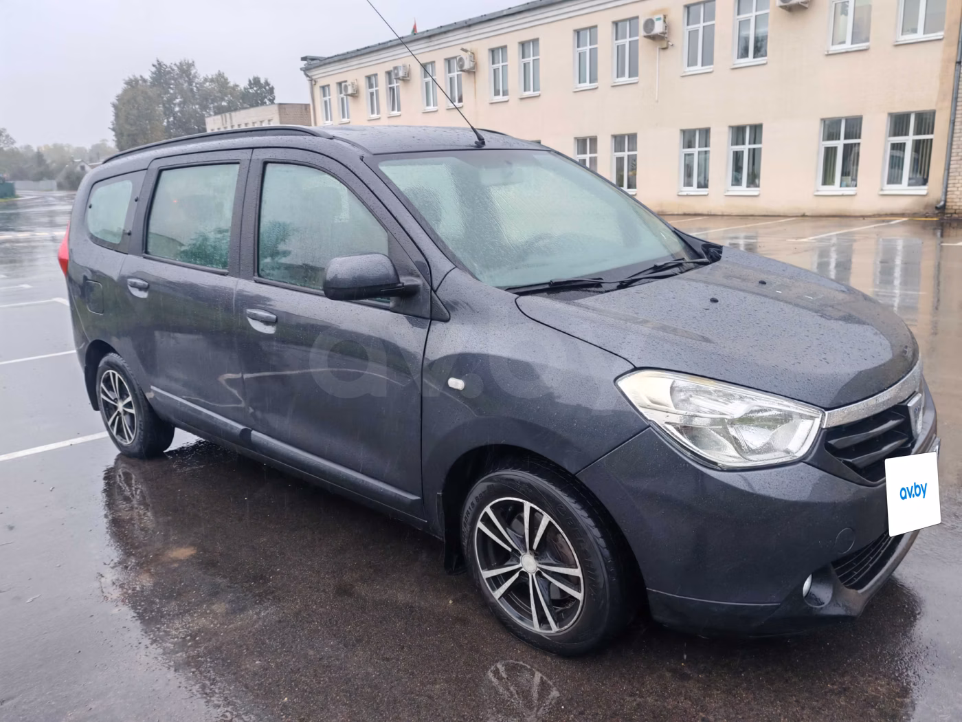 Dacia Lodgy фото 5