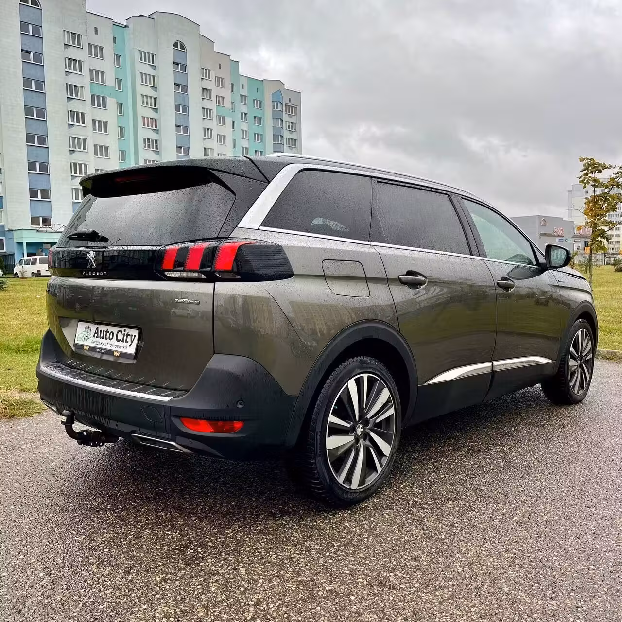 Peugeot 5008 фото 4