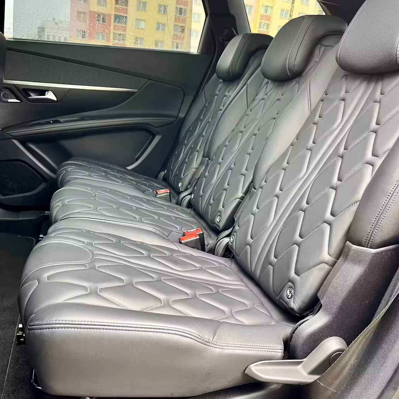 Peugeot 5008 фото 13