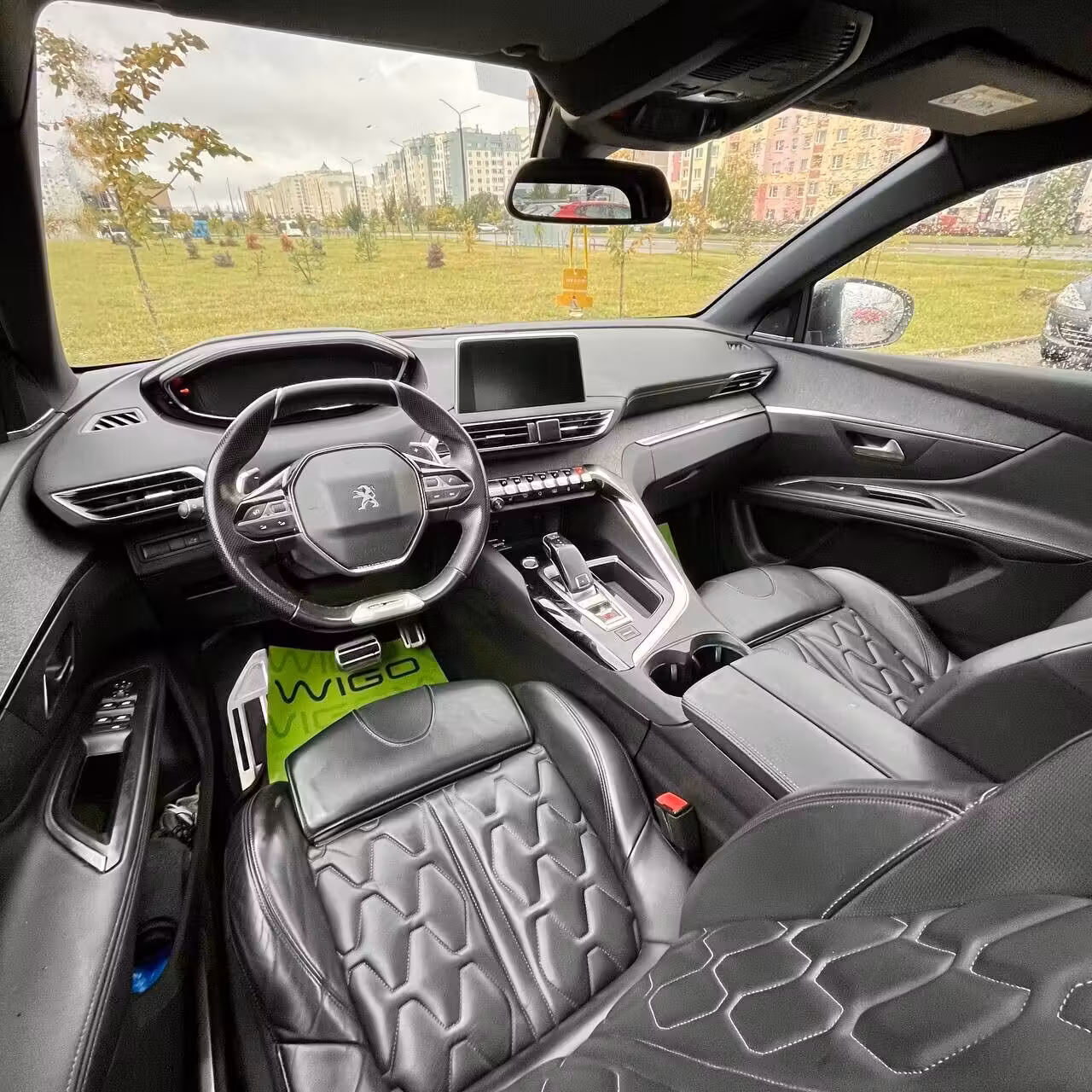 Peugeot 5008 фото 15