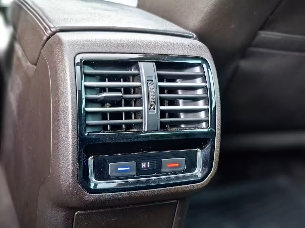 Volkswagen Passat фото 20