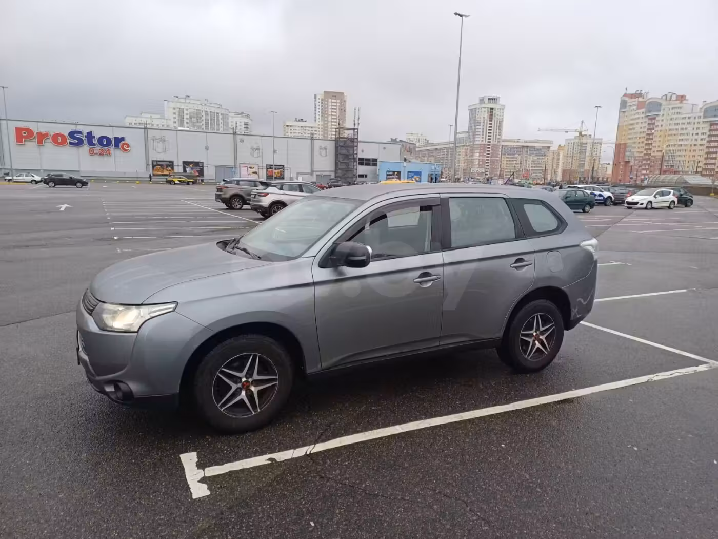 Mitsubishi Outlander