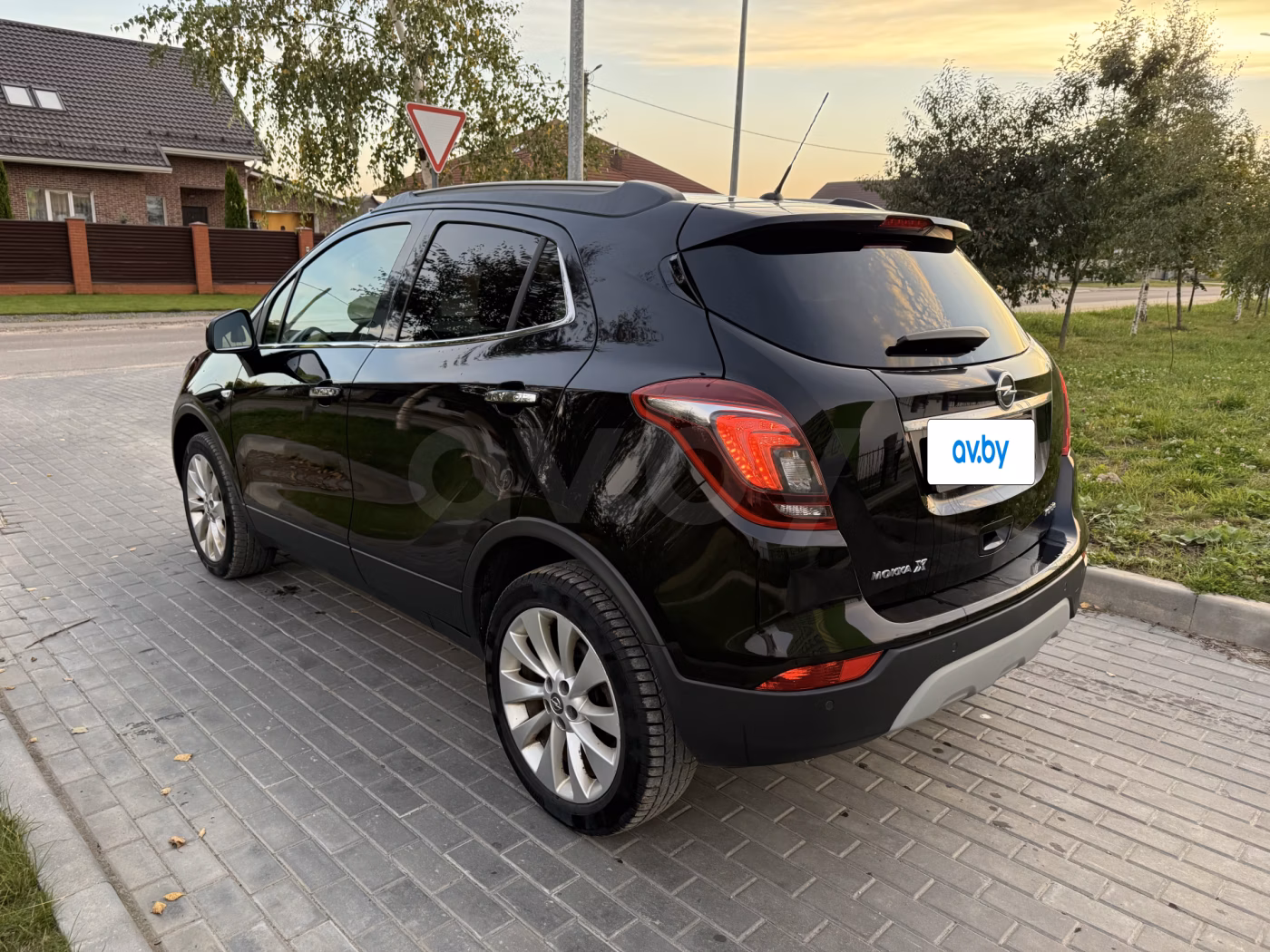 Opel Mokka фото 7