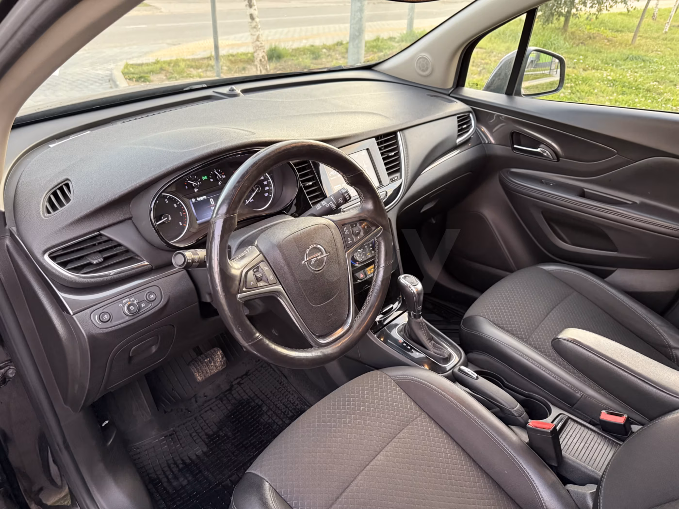 Opel Mokka фото 11