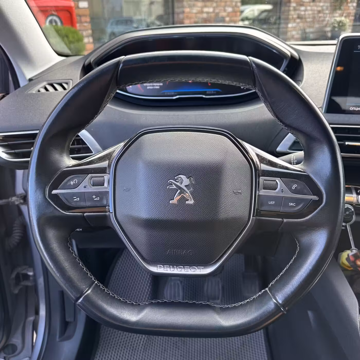 Peugeot 3008 фото 15