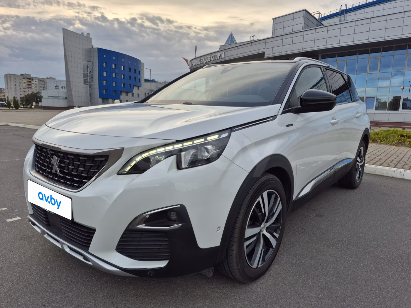Peugeot 5008