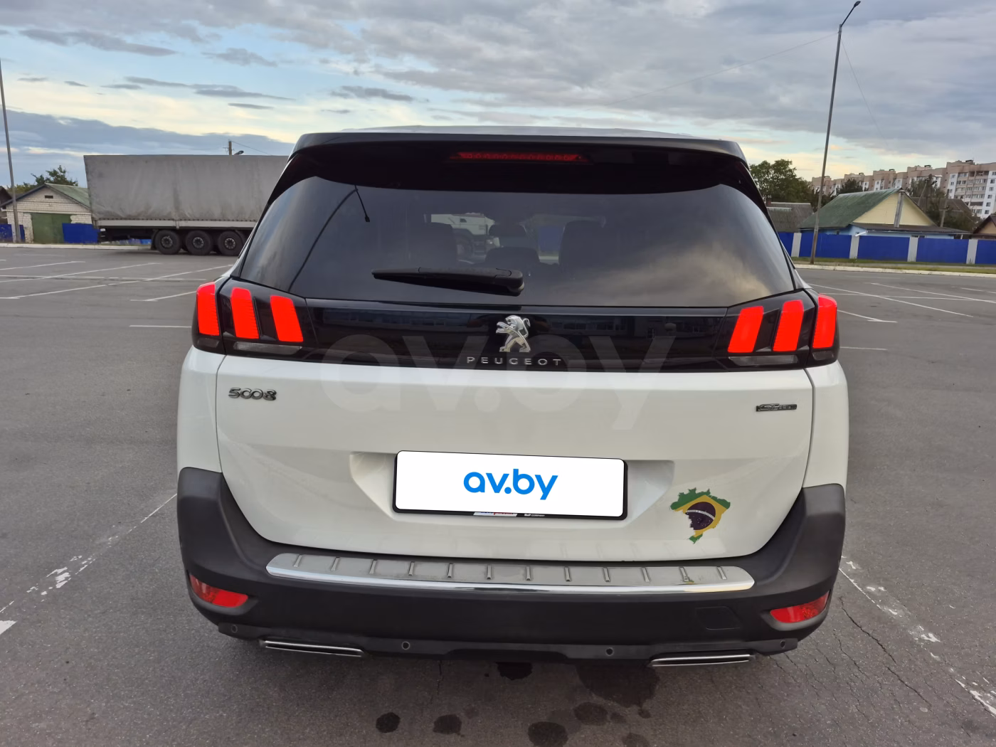 Peugeot 5008 фото 7