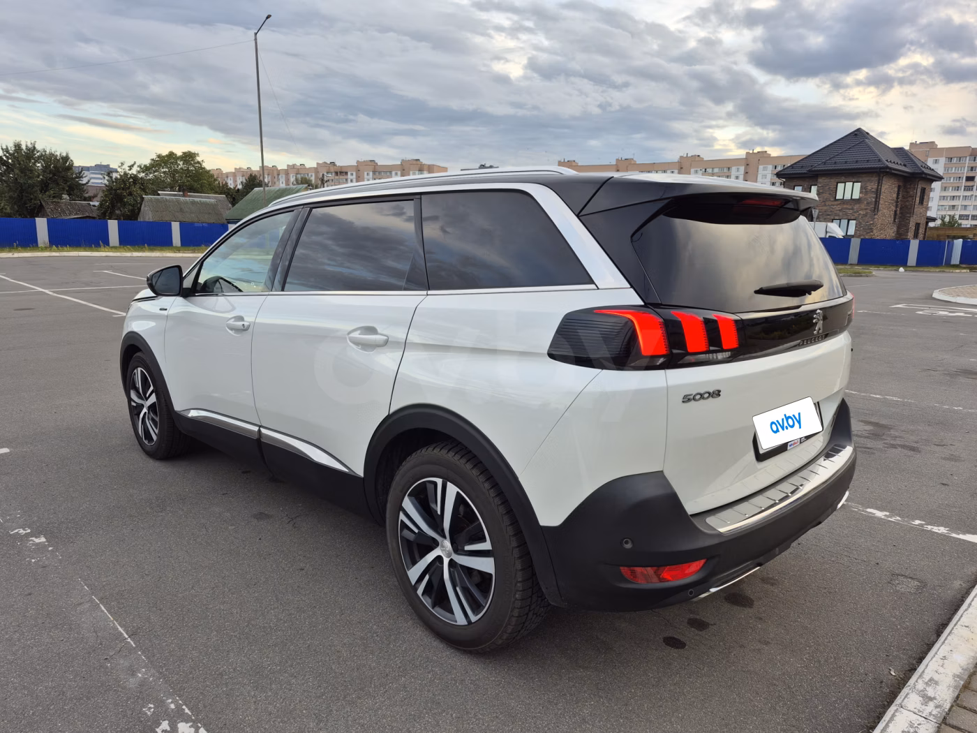 Peugeot 5008 фото 8