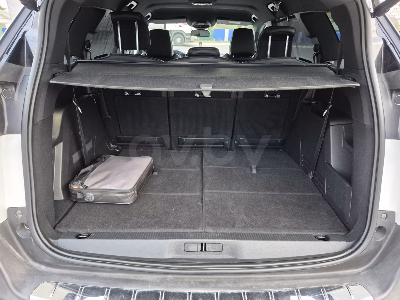Peugeot 5008 фото 10