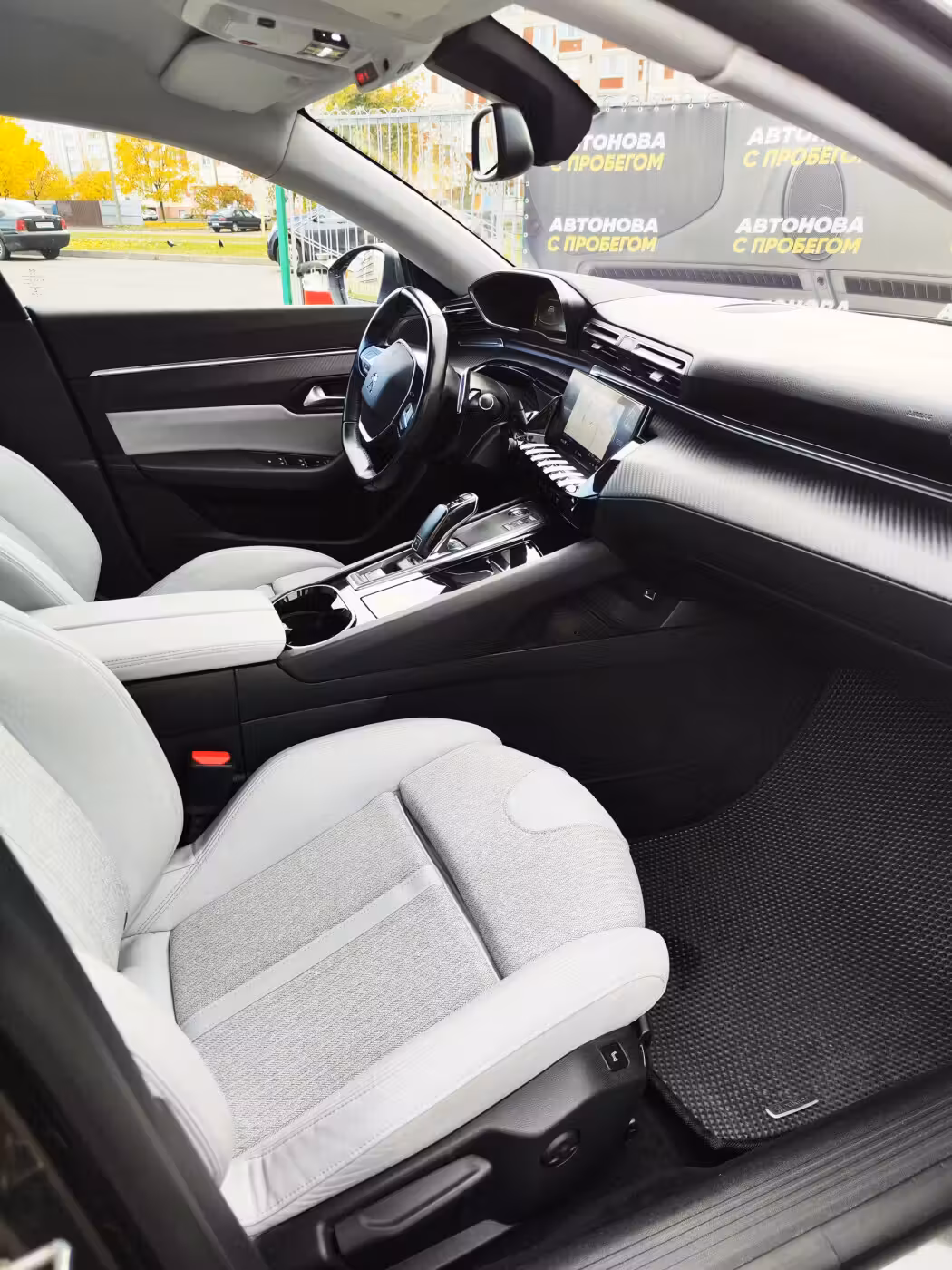 Peugeot 508 фото 14
