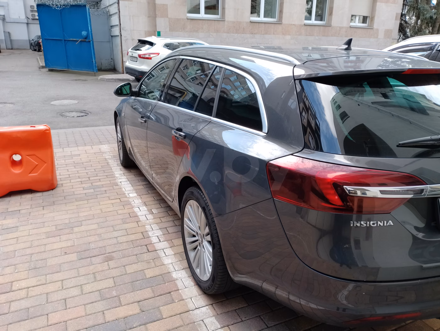 Opel Insignia фото 4
