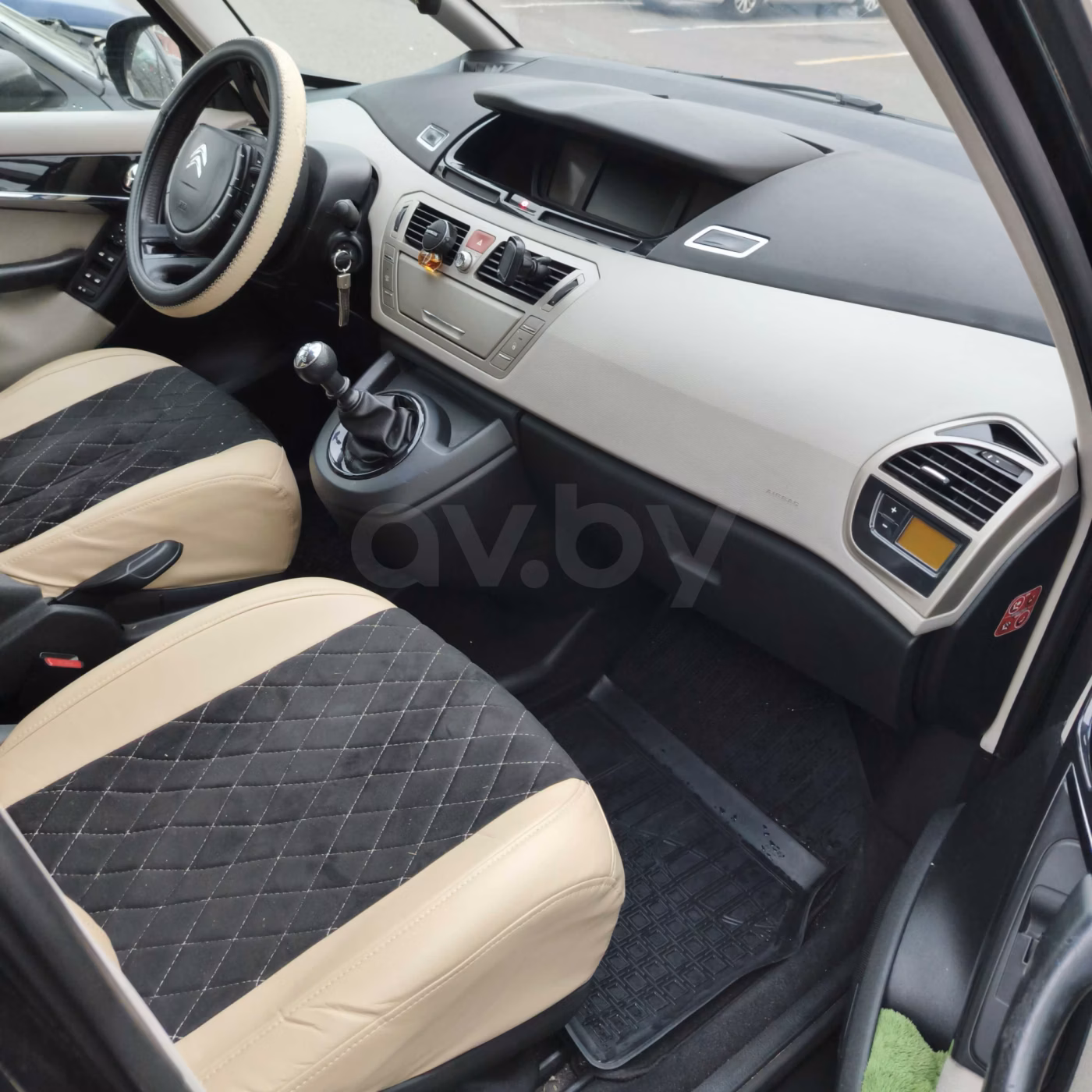 Citroen C4 Grand Picasso фото 7