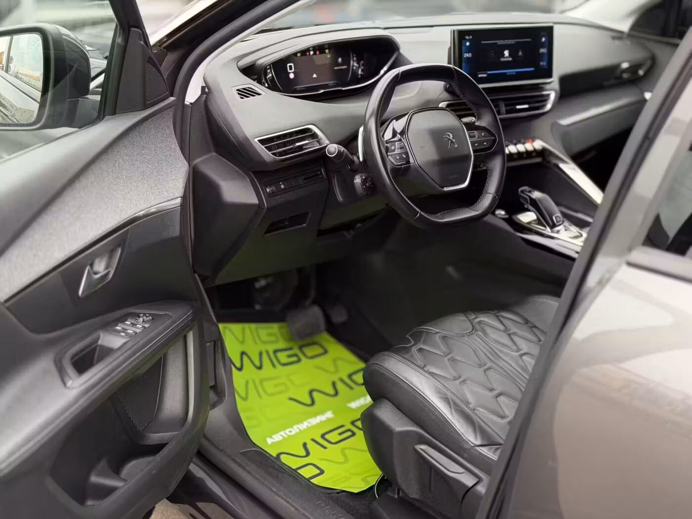 Peugeot 3008 фото 14