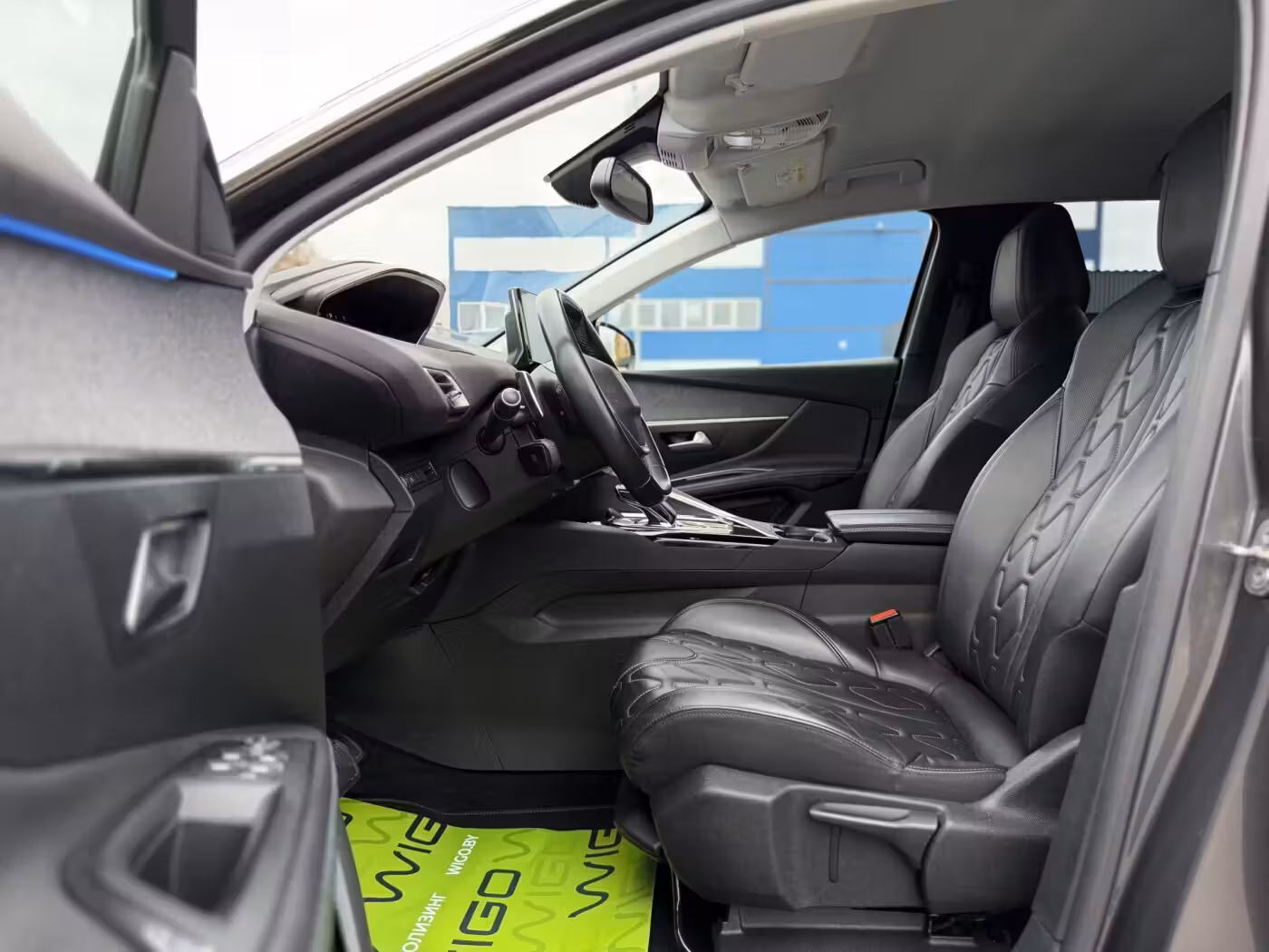 Peugeot 3008 фото 15