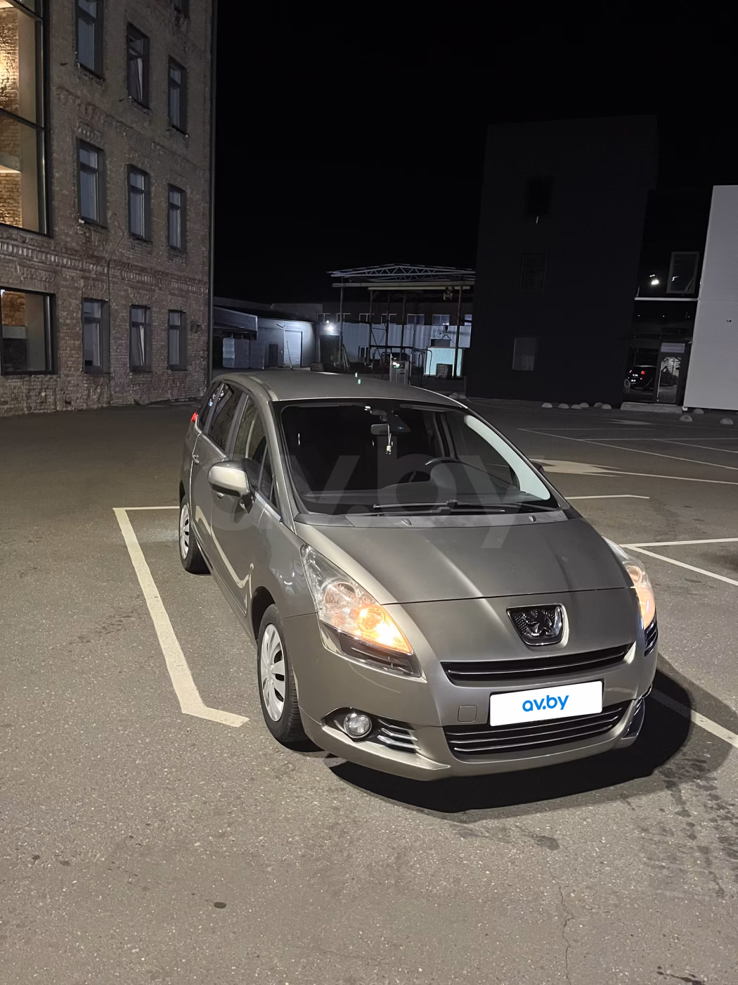 Peugeot 5008