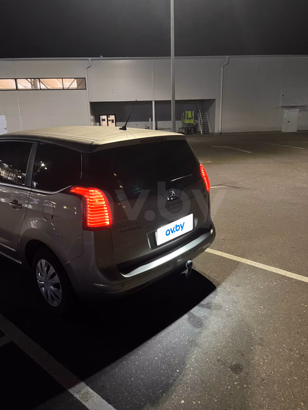 Peugeot 5008 фото 4