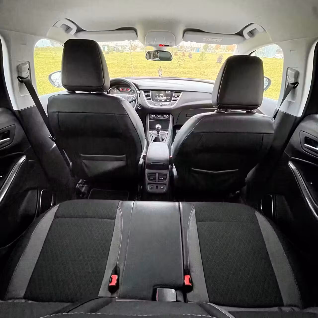 Opel Grandland X фото 16