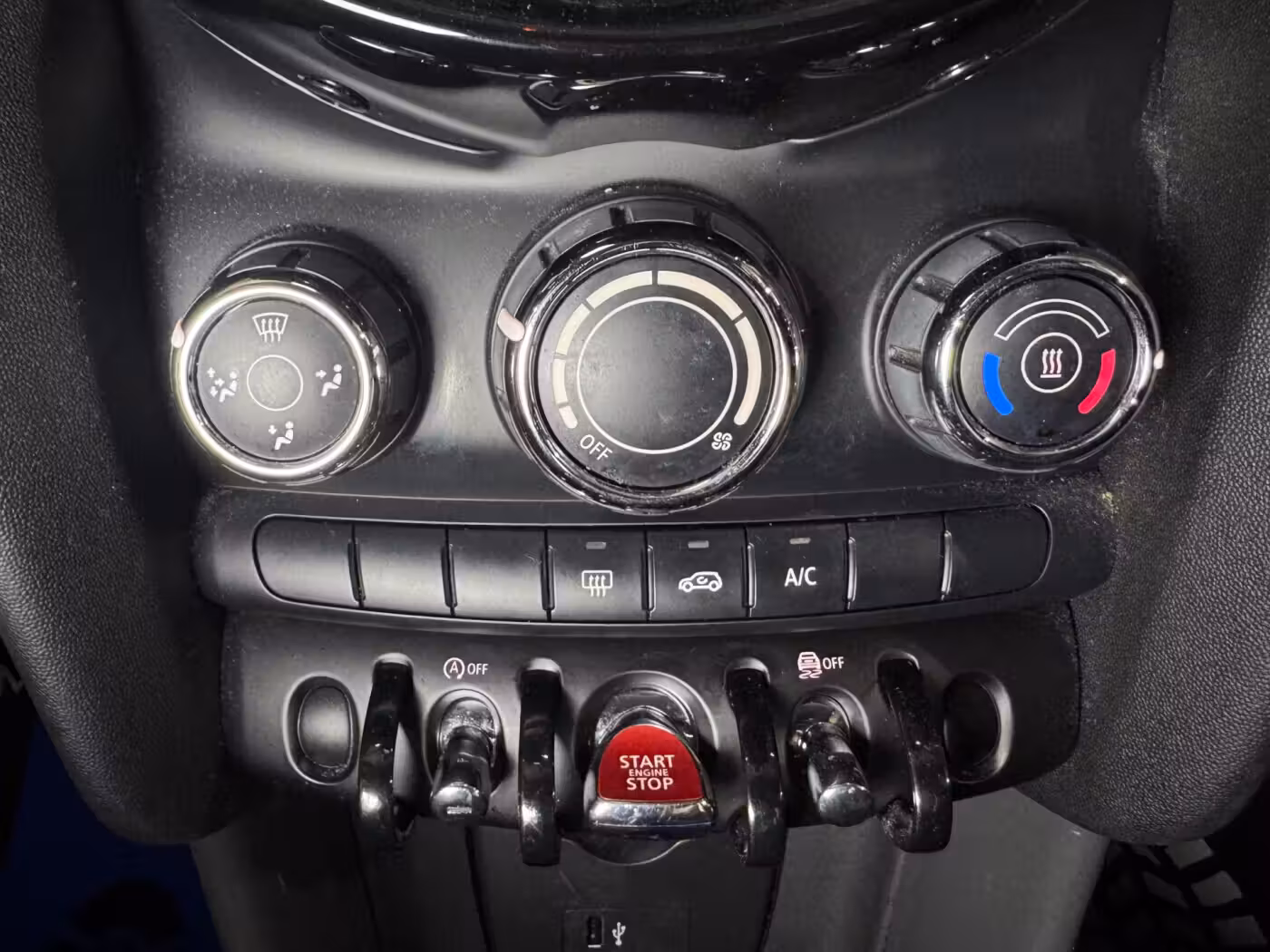 MINI Hatch фото 16