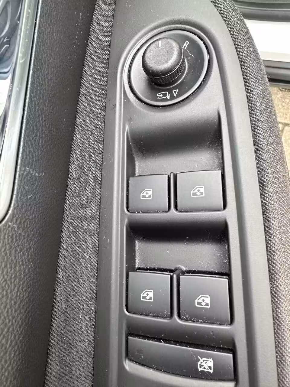 Opel Mokka фото 11