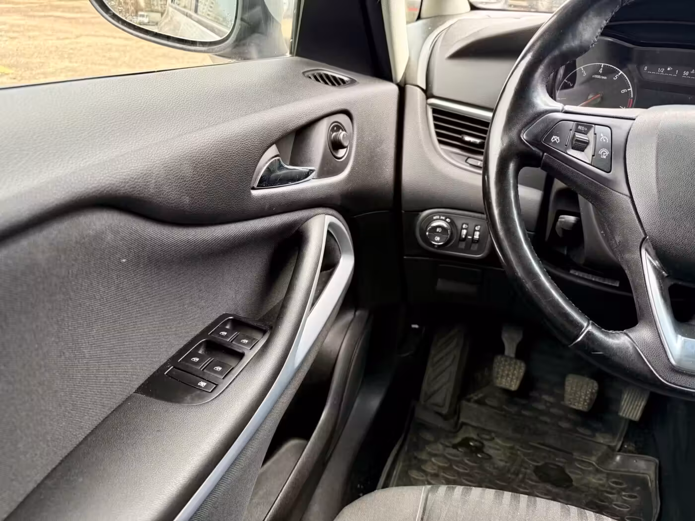 Opel Zafira фото 15
