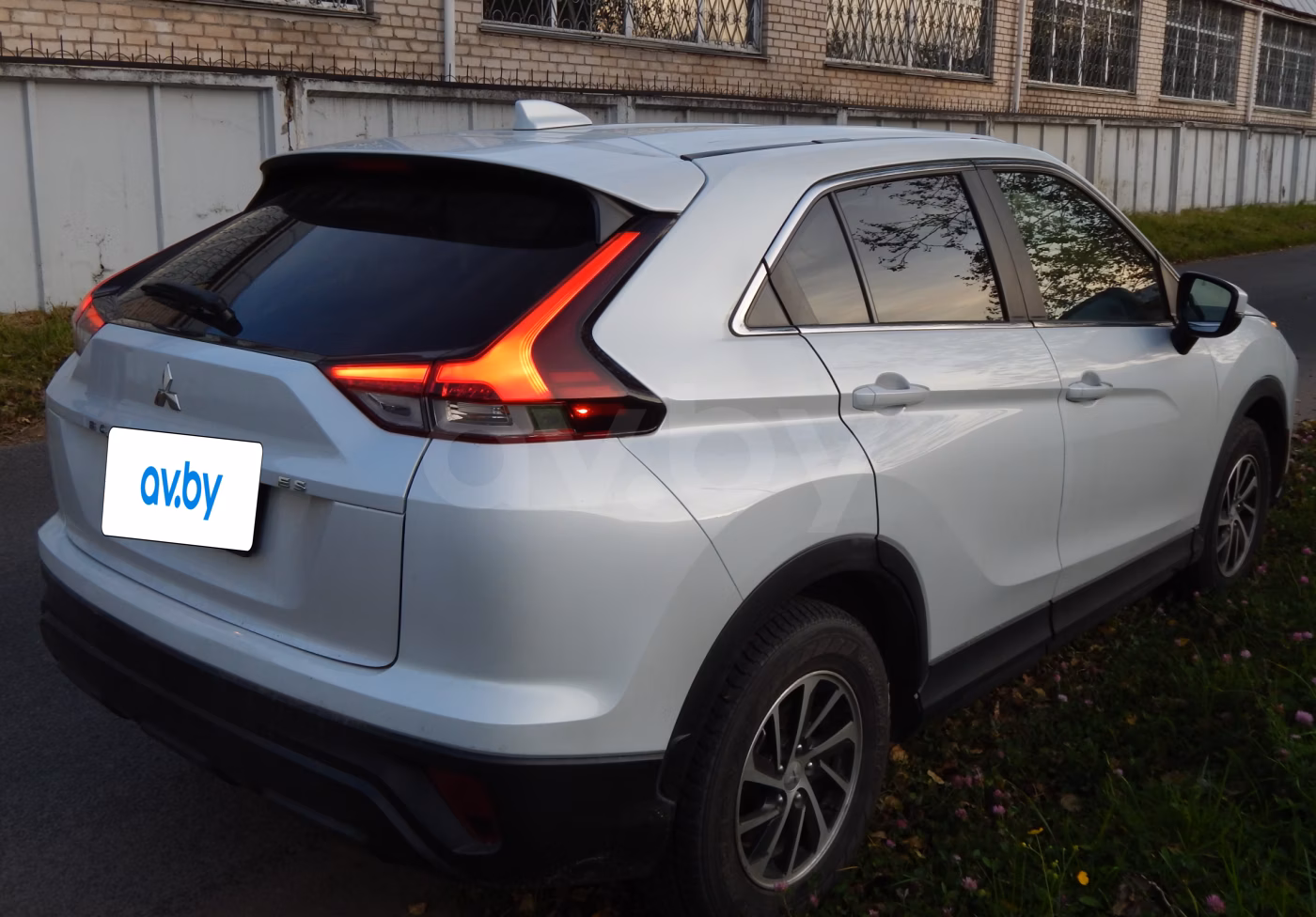 Mitsubishi Eclipse Cross фото 3