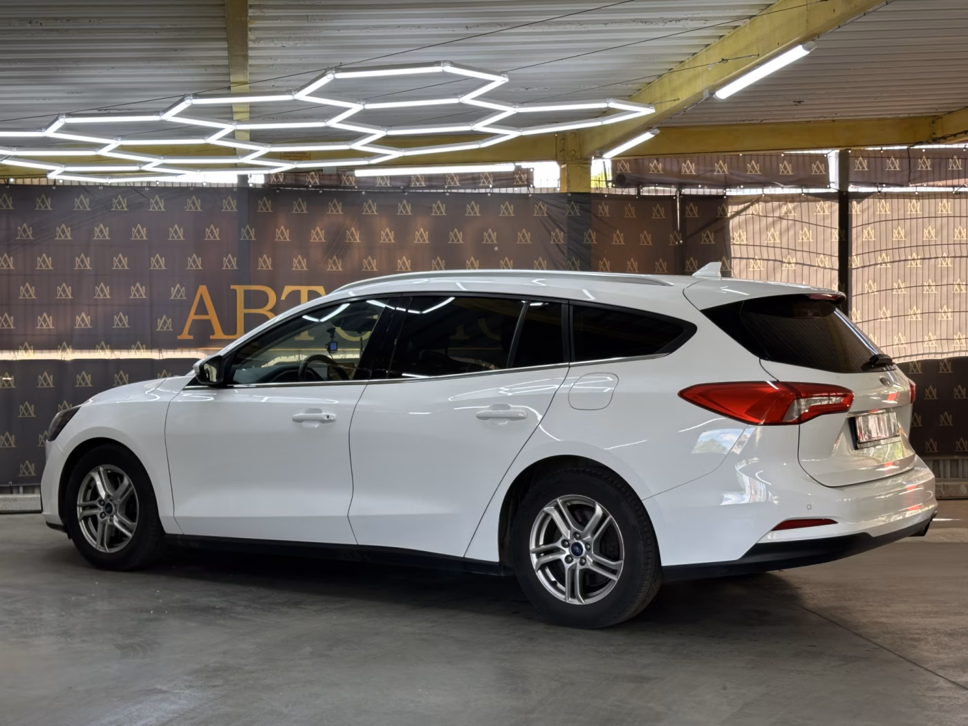 Ford Focus фото 7