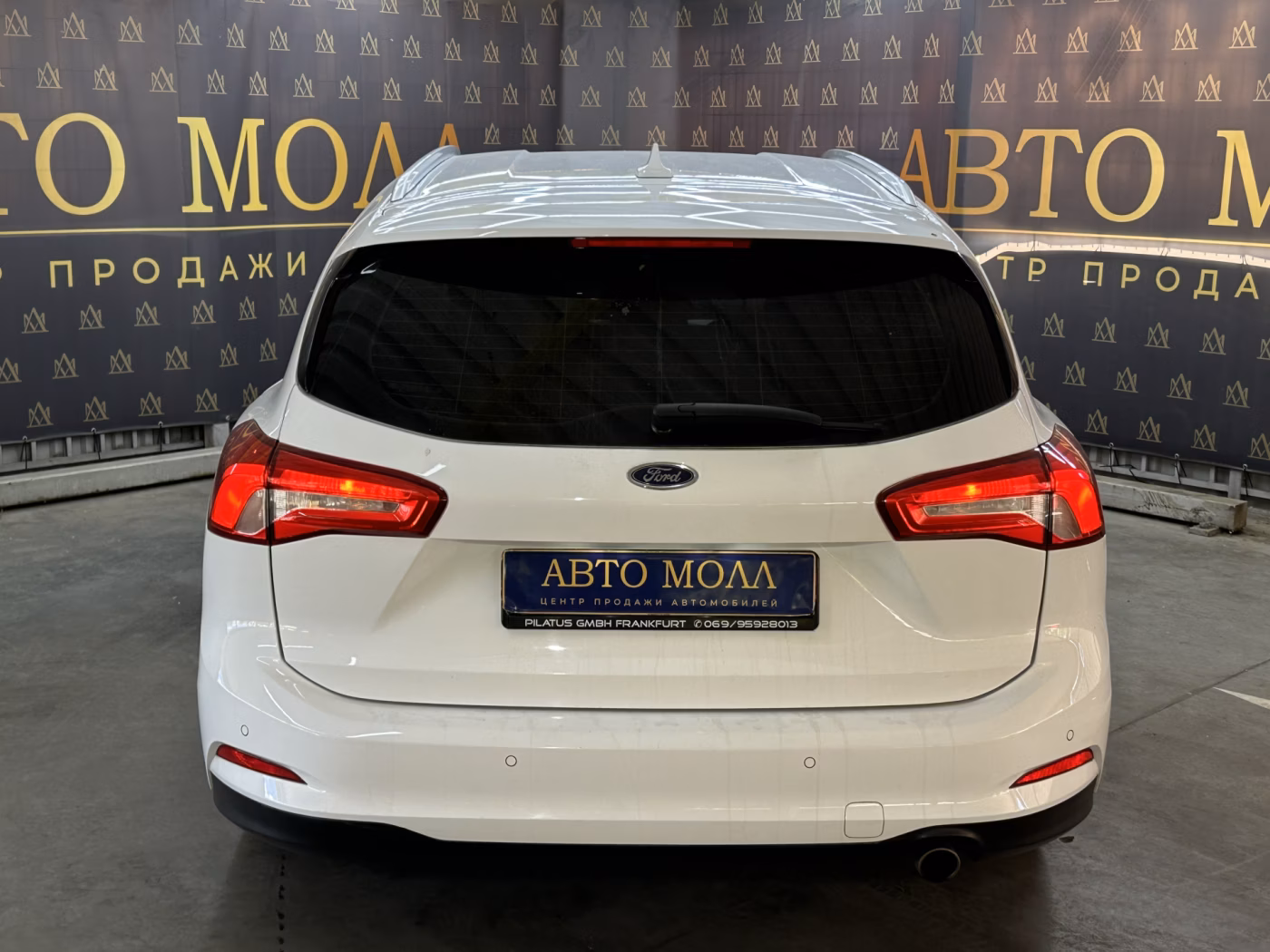 Ford Focus фото 8