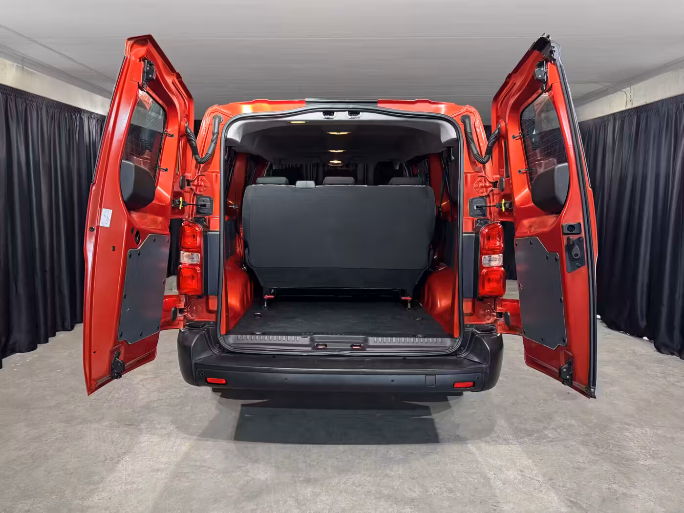 Citroen Jumpy фото 7