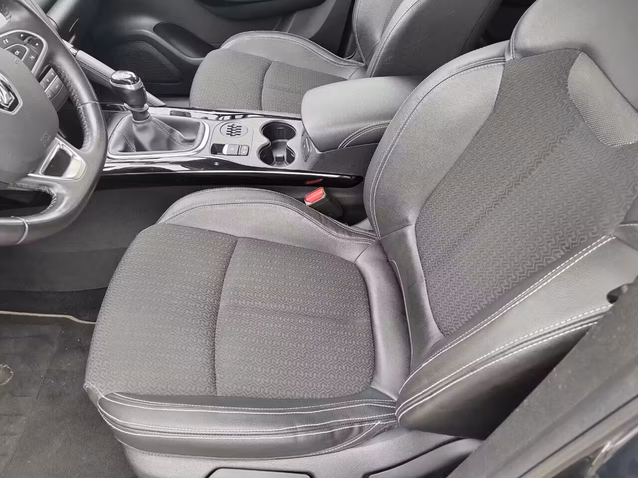 Renault Kadjar фото 7