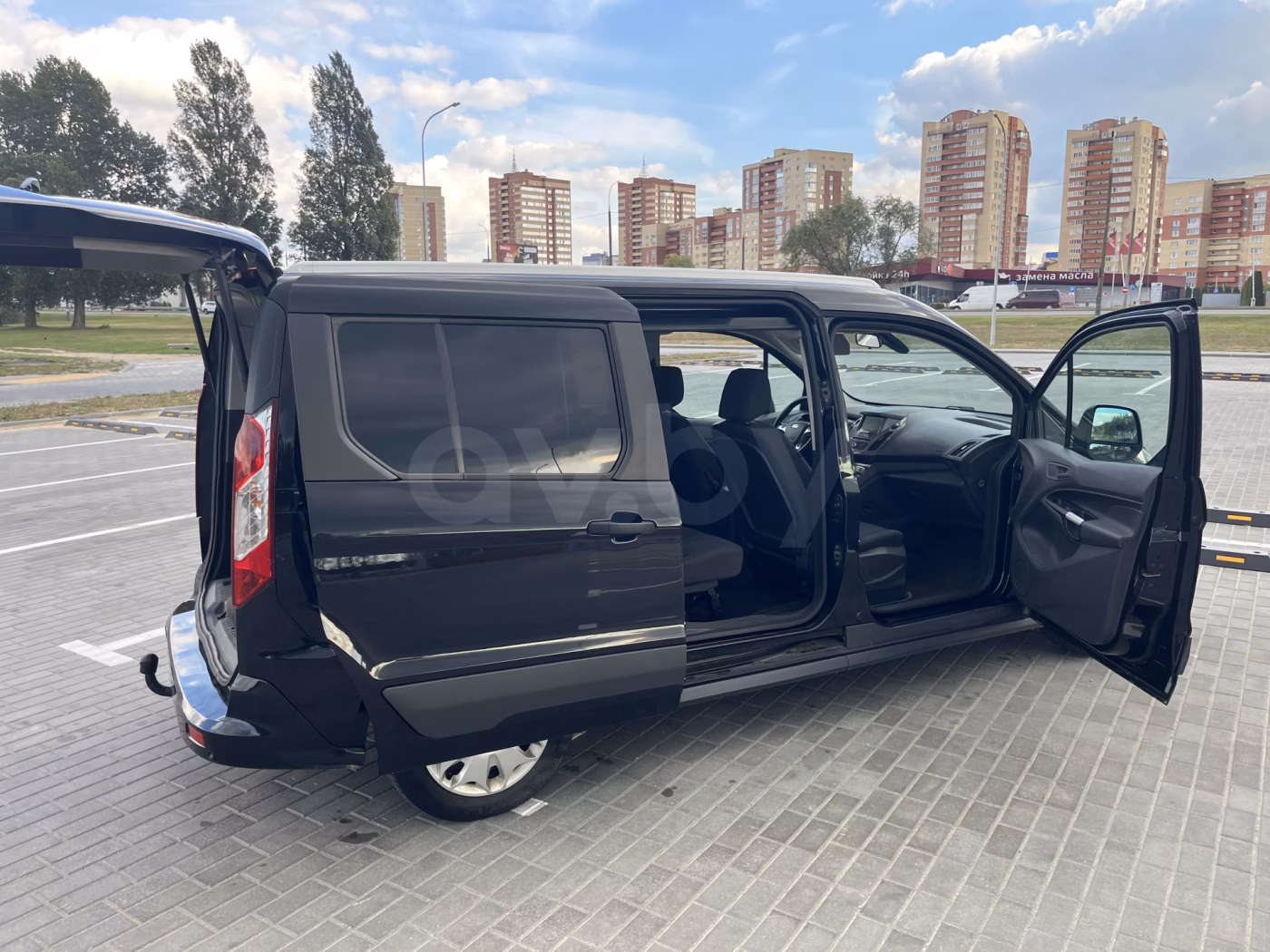 Ford Tourneo Connect фото 17