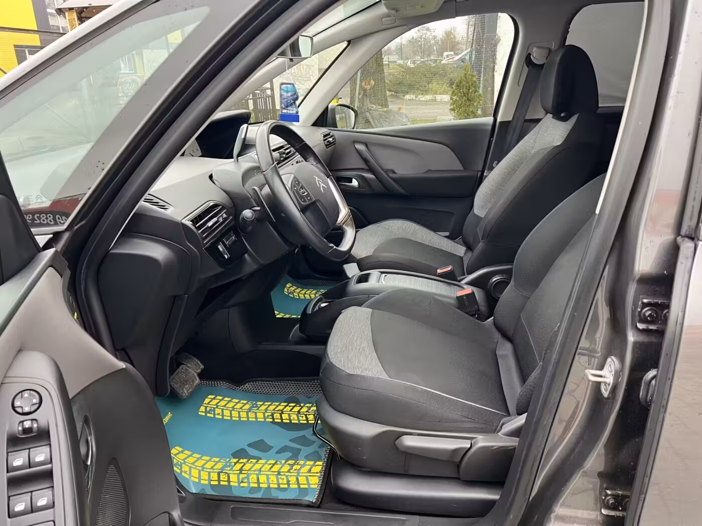 Citroen C4 Spacetourer фото 11