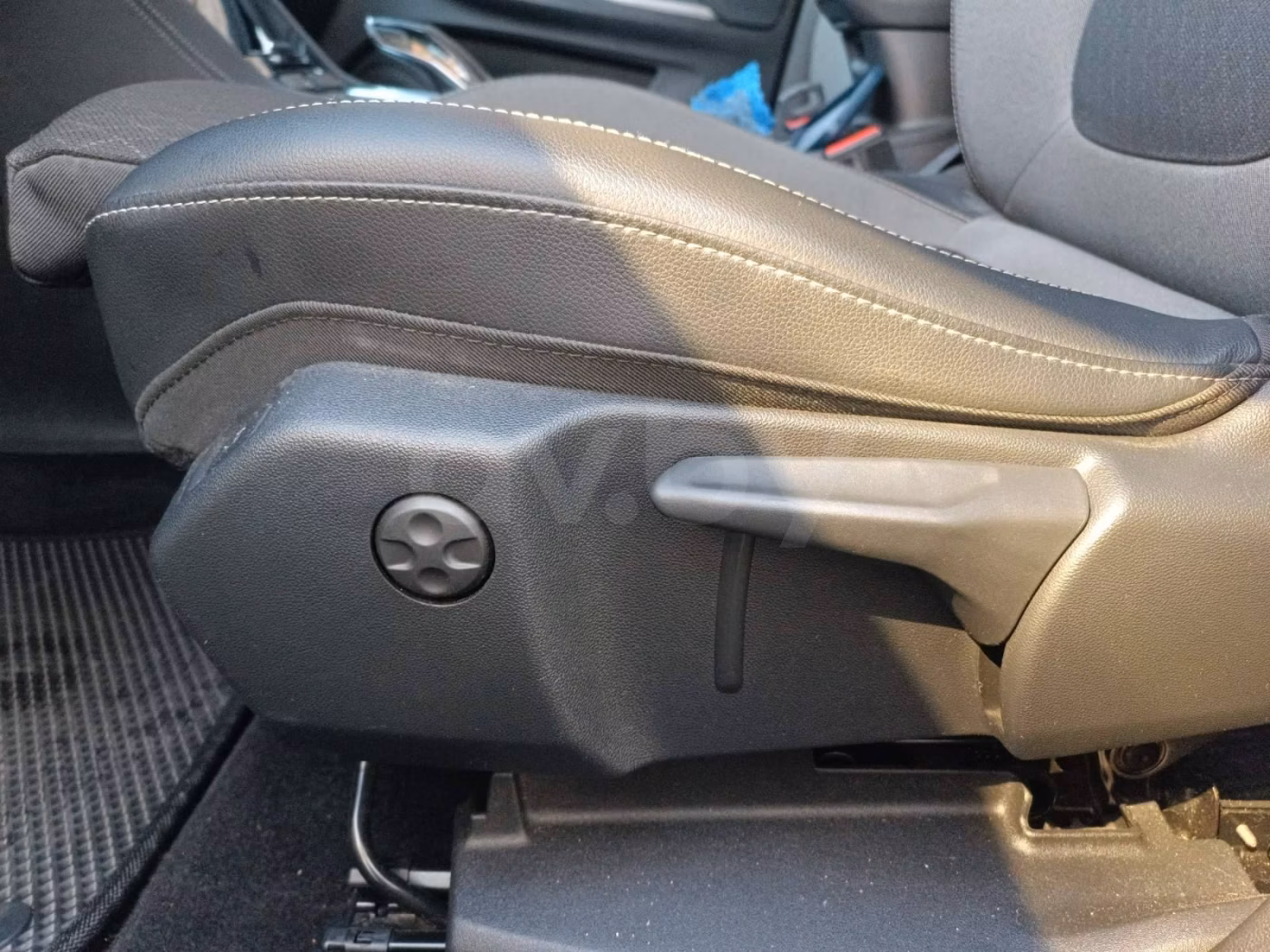 Opel Grandland X фото 18