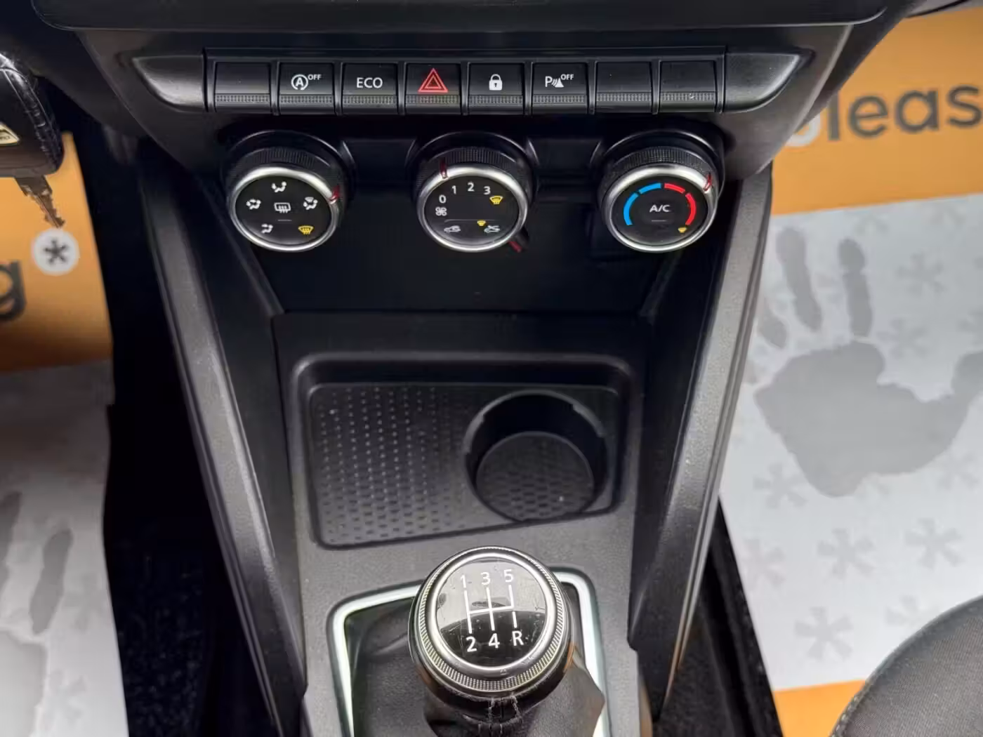 Dacia Duster фото 18