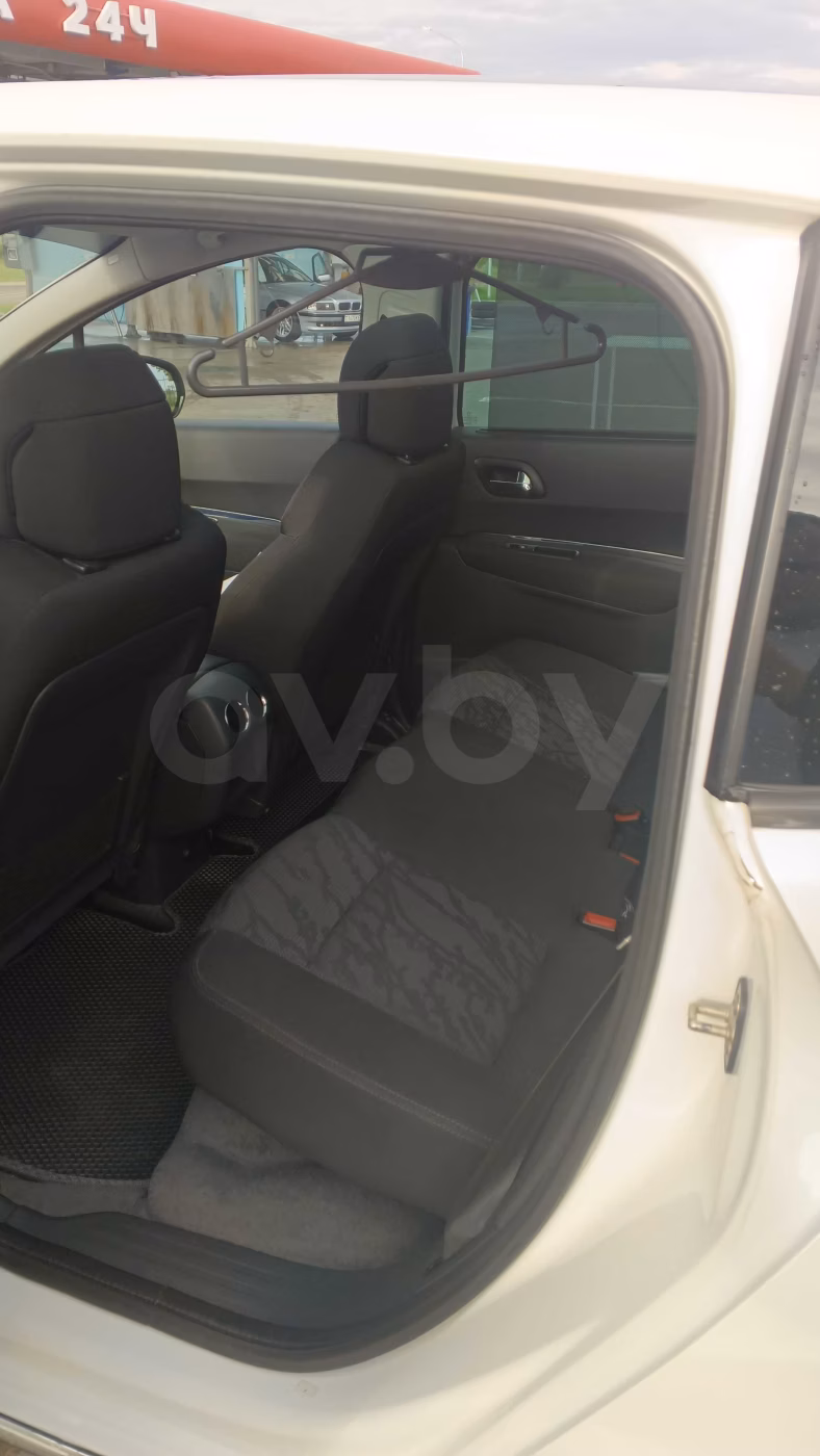 Peugeot 3008 фото 7