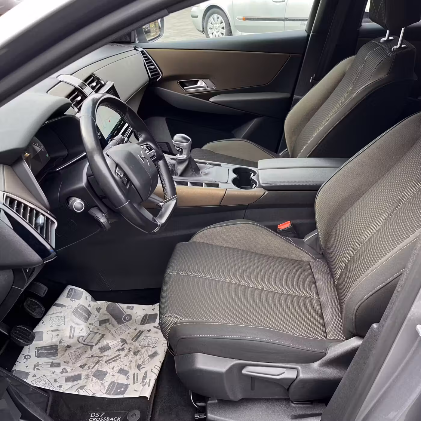 DS 7 Crossback фото 9