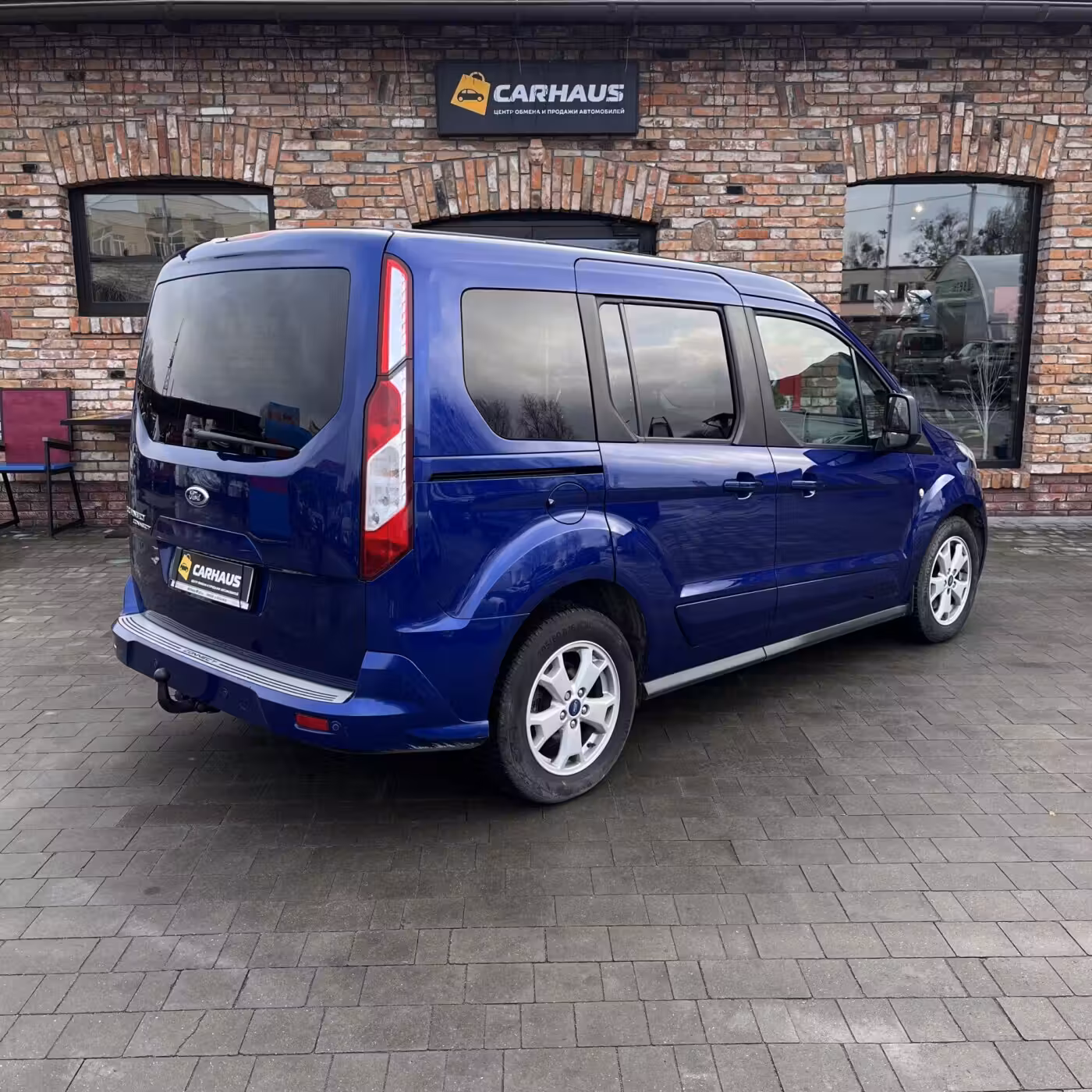 Ford Tourneo Connect фото 6