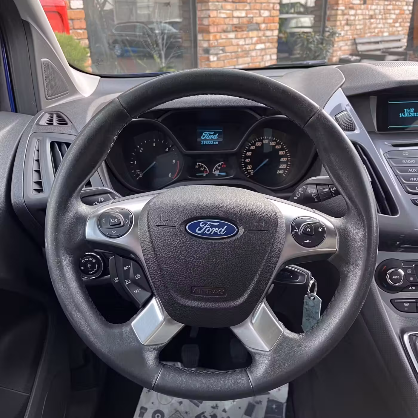 Ford Tourneo Connect фото 20