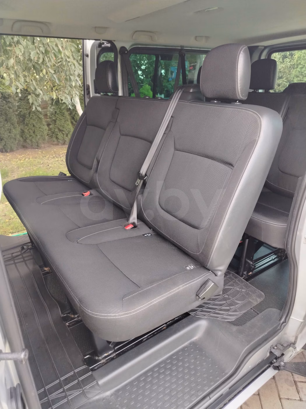 Renault Trafic фото 11