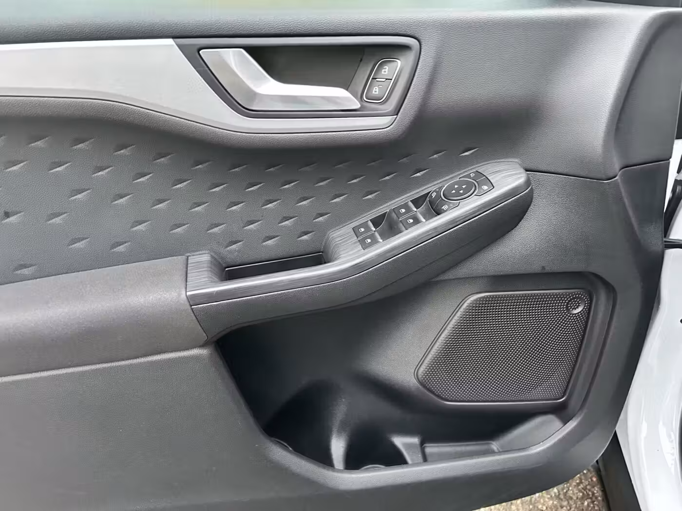 Ford Kuga фото 10