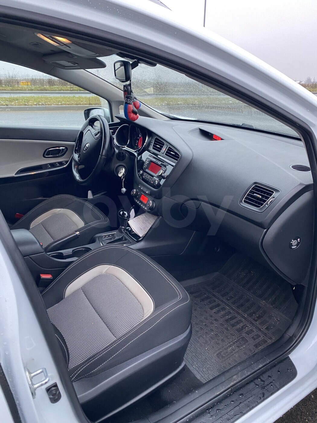 Kia Cee'd фото 8
