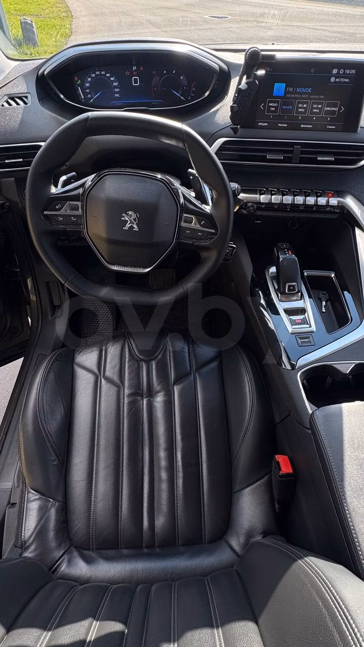 Peugeot 5008 фото 16