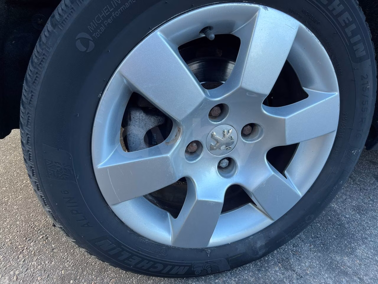 Peugeot 5008 фото 15